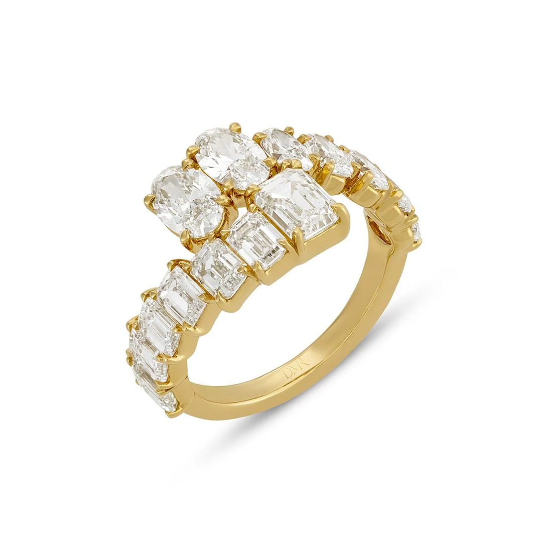 18ct Yellow Gold Oval & Baguette Cut Diamond Dress Ring - Image 3