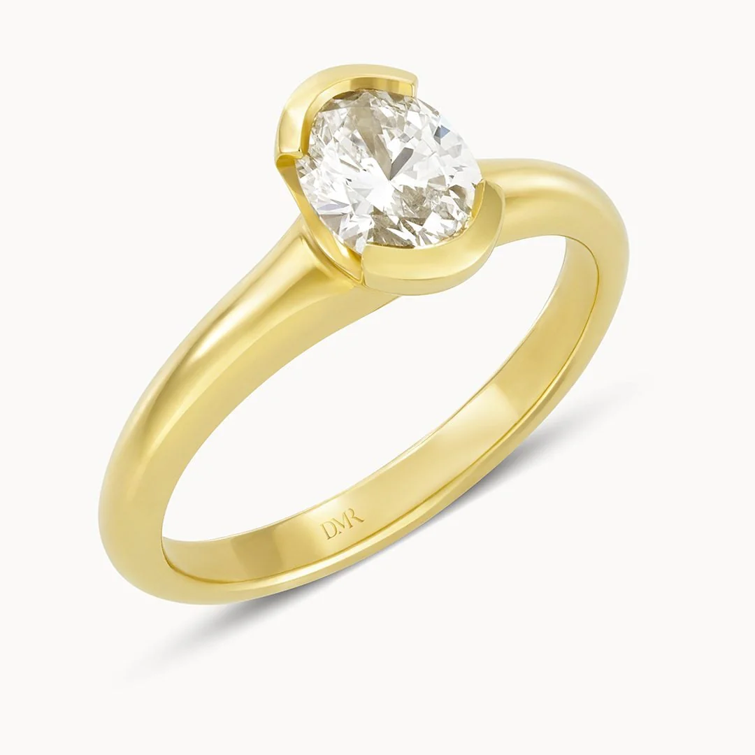 Alina 18ct Yellow Gold Oval Cut Diamond Solitaire Ring - Image 3
