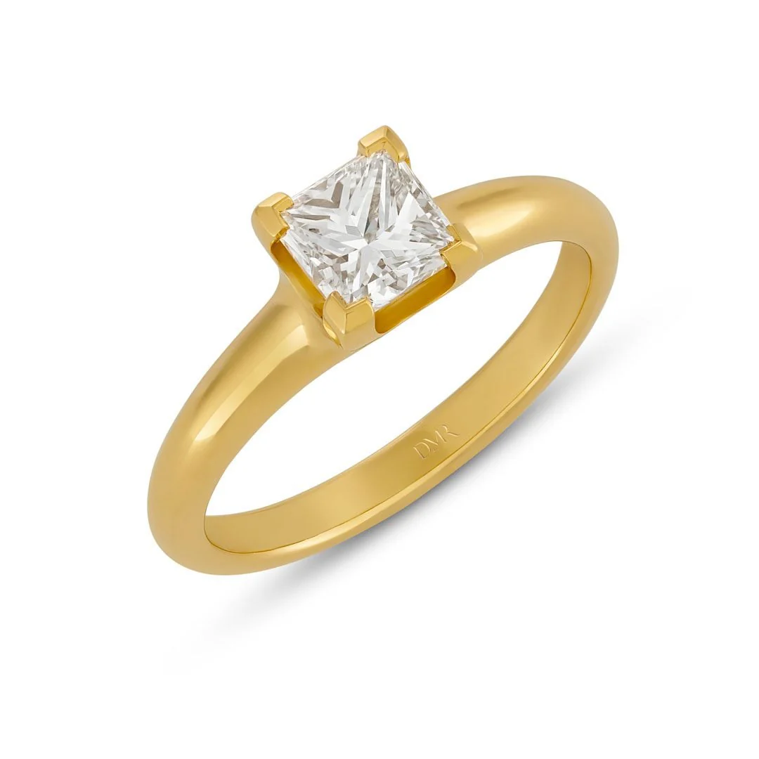 Alina 18ct Yellow Gold Princess Cut Diamond Solitaire Ring - Image 3
