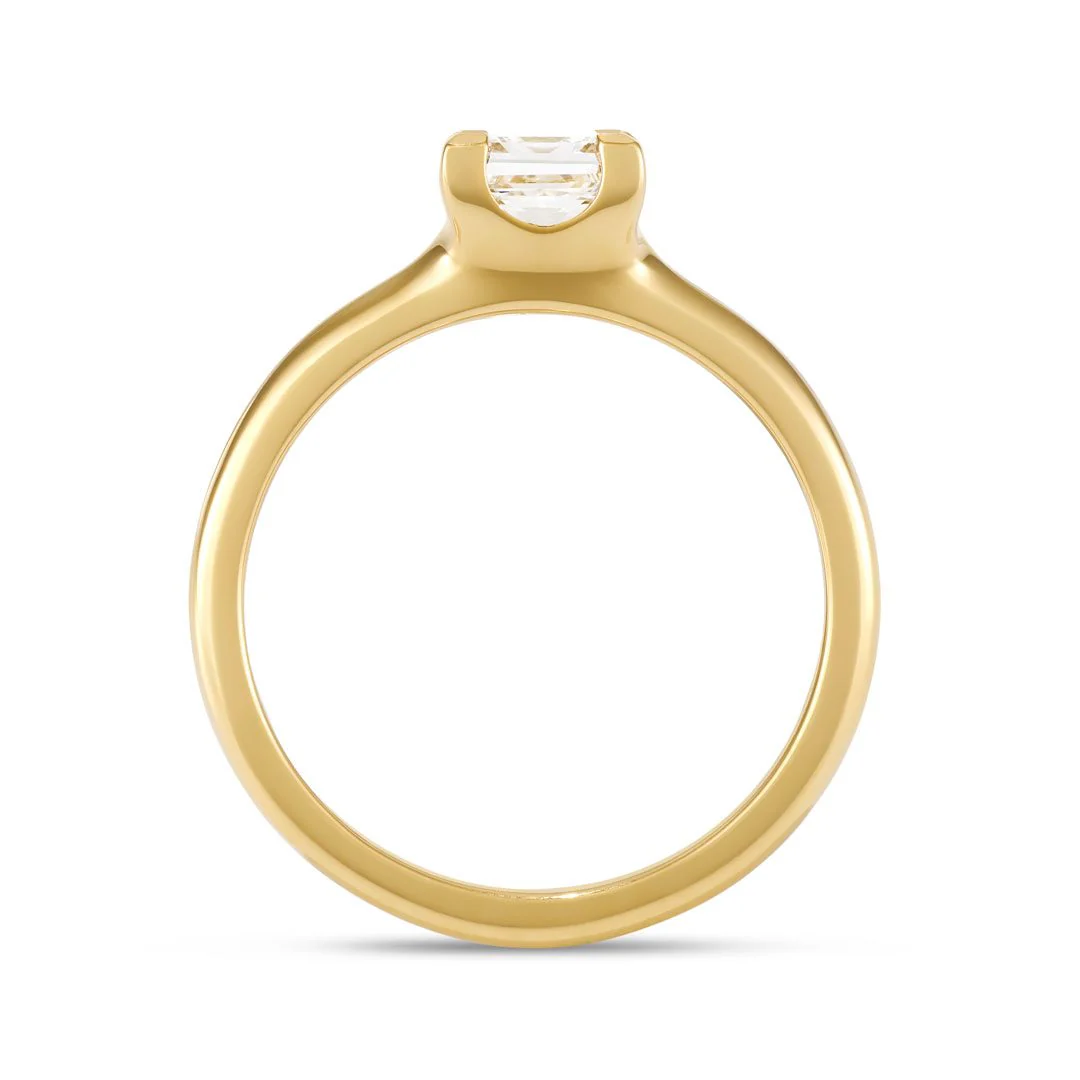 Alina 18ct Yellow Gold Princess Cut Diamond Solitaire Ring - Image 4