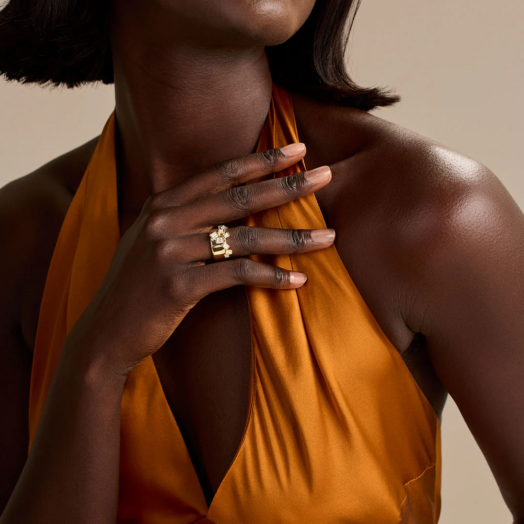 Hopscotch Cascade Yellow Gold Princess Cut Diamond Ring - Image 2