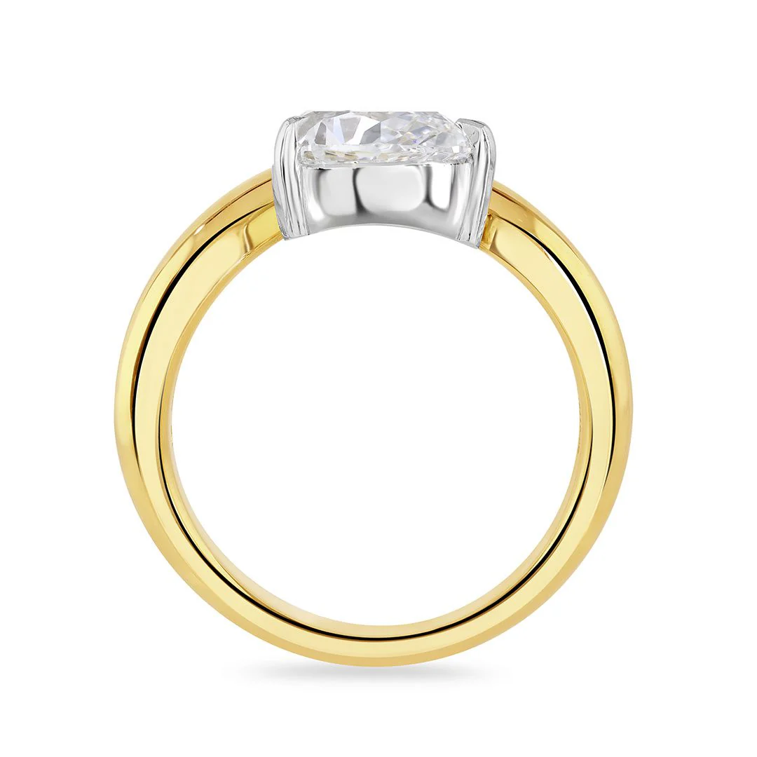 Making Waves Yellow Gold Diamond Ring - Image 4