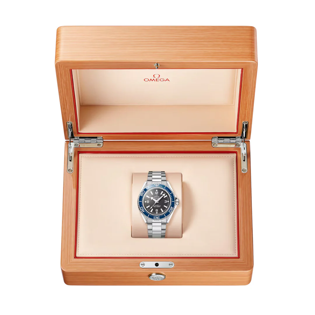 OMEGA Seamaster Planet Ocean 600M 42mm Automatic Watch - Image 5