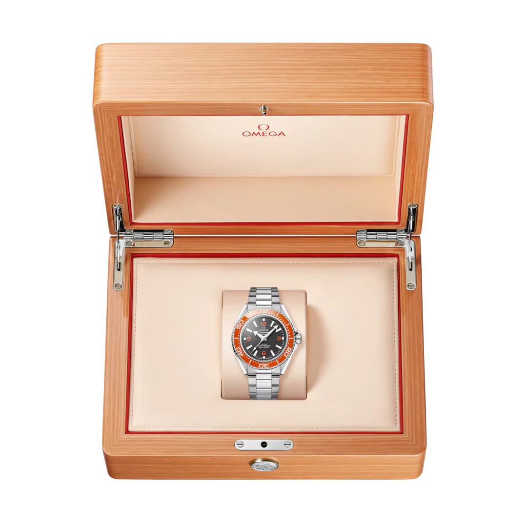 OMEGA Seamaster Planet Ocean 600M 42mm Automatic Watch - Image 5