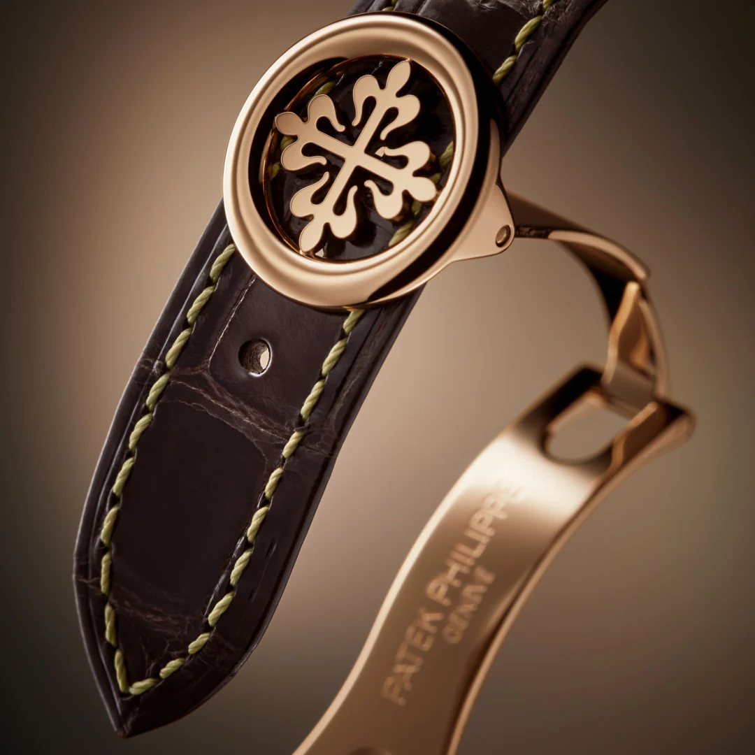 Patek Philippe Annual Calendar. Moon Phases Ref. 5396R-016 - Image 4