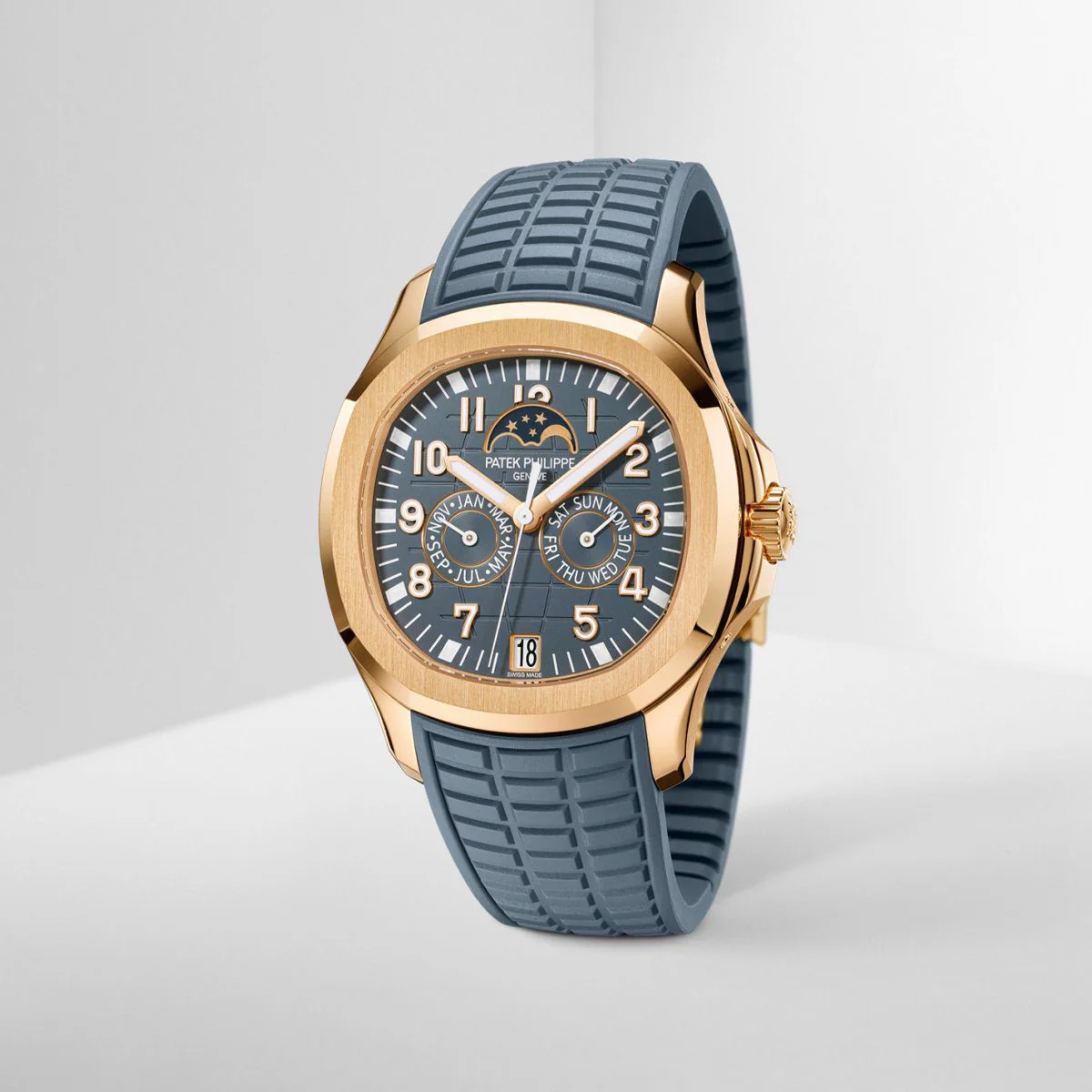Patek Philippe Aquanaut Luce Annual Calendar Ref. 5261R-001 - Image 3