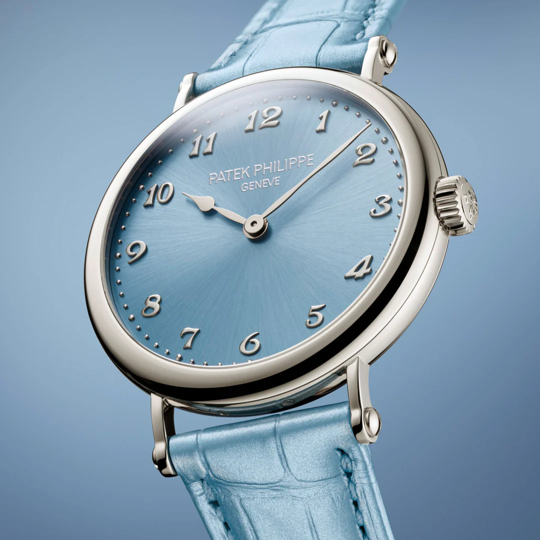 Patek Philippe Calatrava Ref. 7200/50G-012 - Image 3
