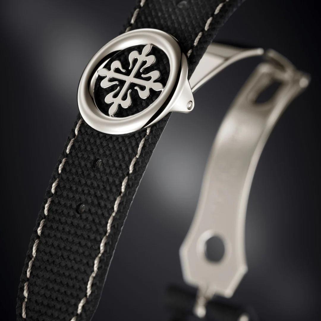 Patek Philippe Chronograph Perpetual Calendar Ref. 5270P-015 - Image 4