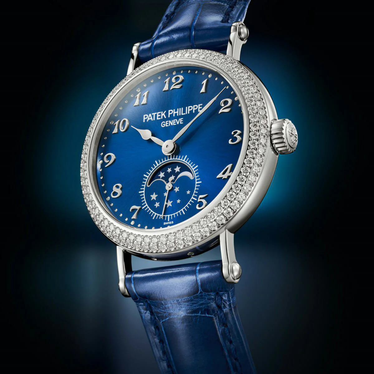 Patek Philippe Moon Phase Ref. 7121/200G-001 - Image 4