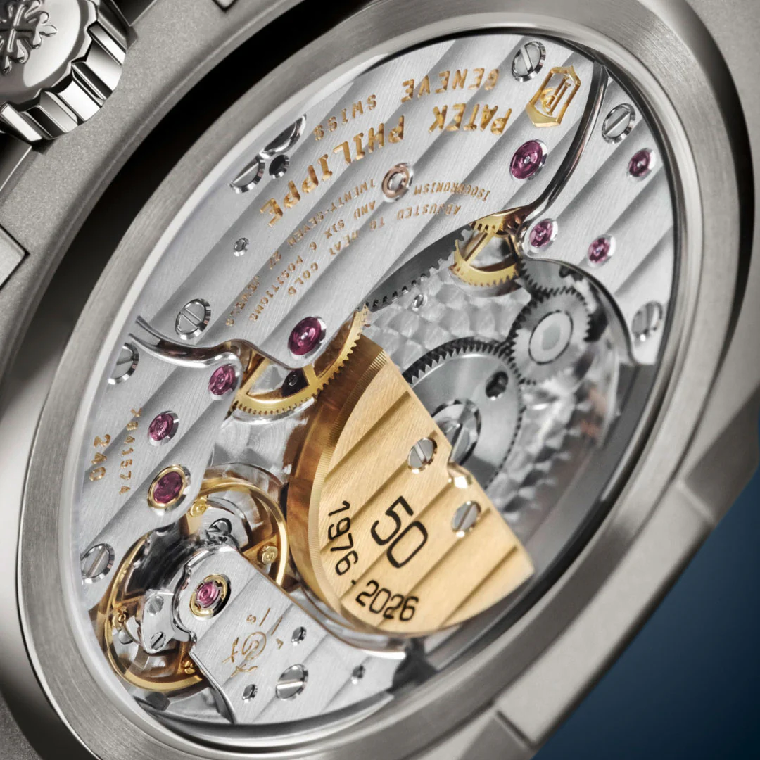 Patek Philippe Nautilus Ref. 5810/1G-001 - Image 4