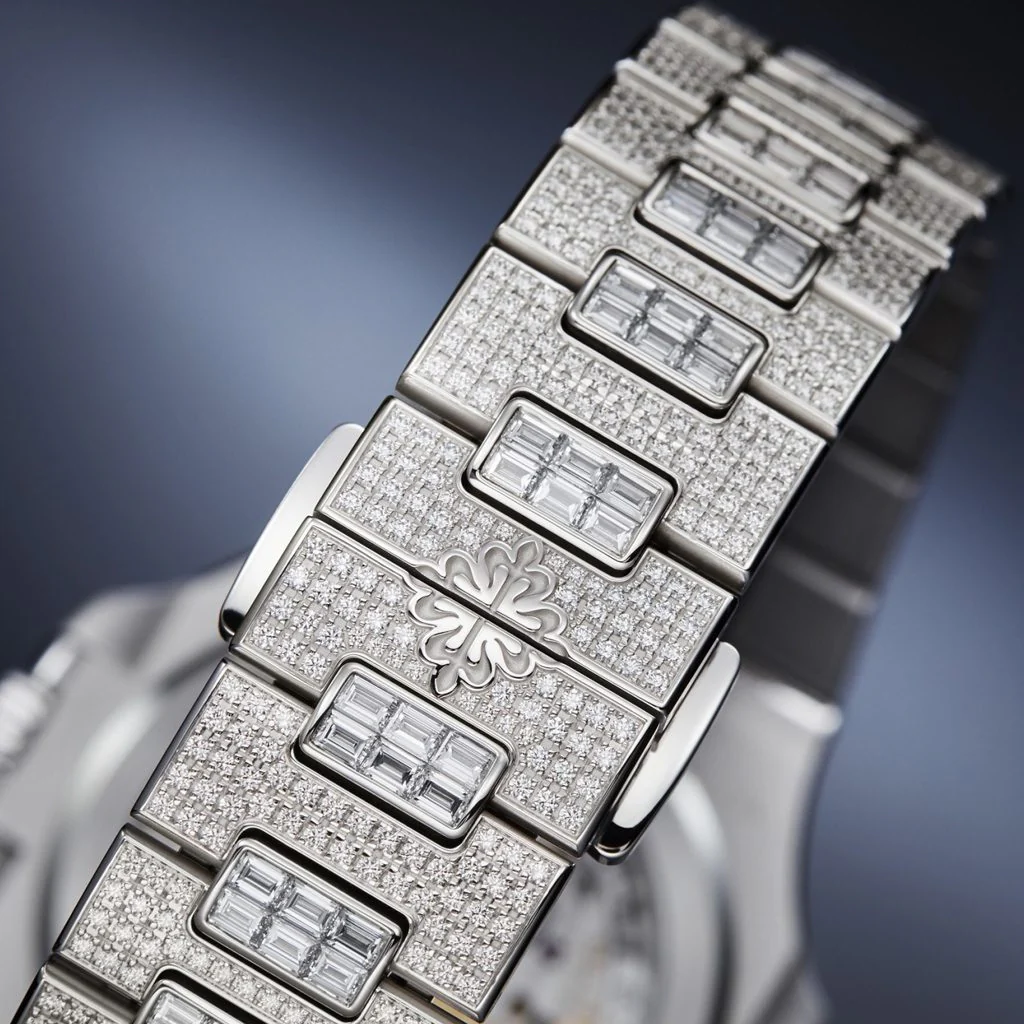 Patek Philippe Nautilus Ref. 5811/1460G-001 - Image 4