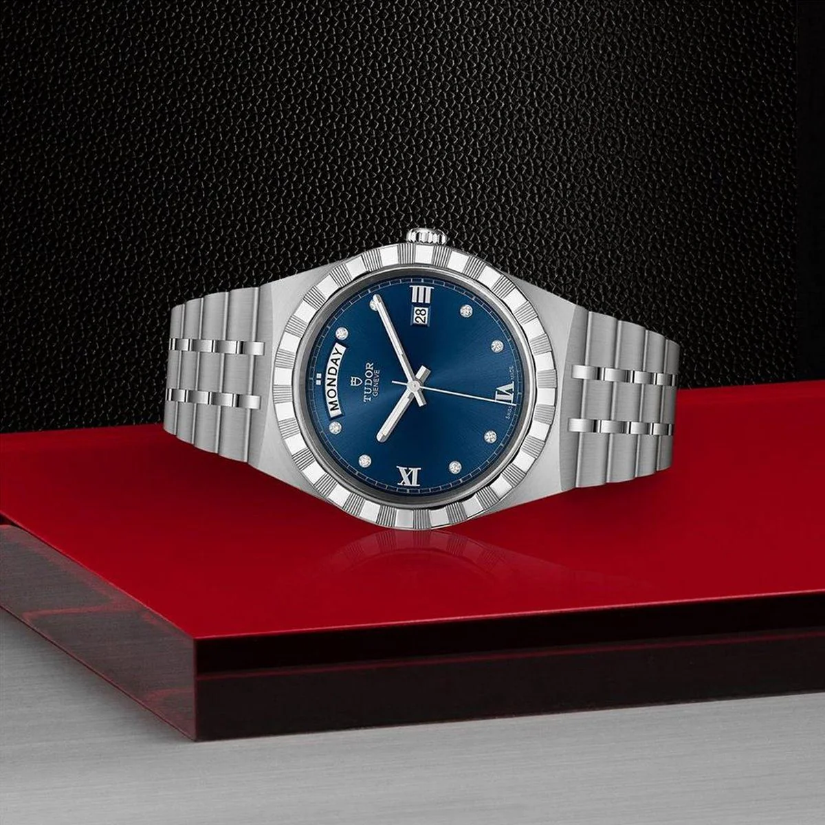 TUDOR Royal Date Day Automatic 41mm Watch - Image 4