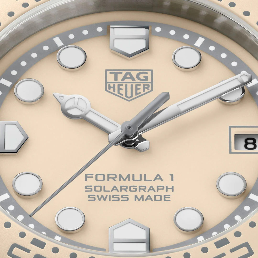 TAG Heuer Formula 1 Solargraph 38mm Watch - Image 6
