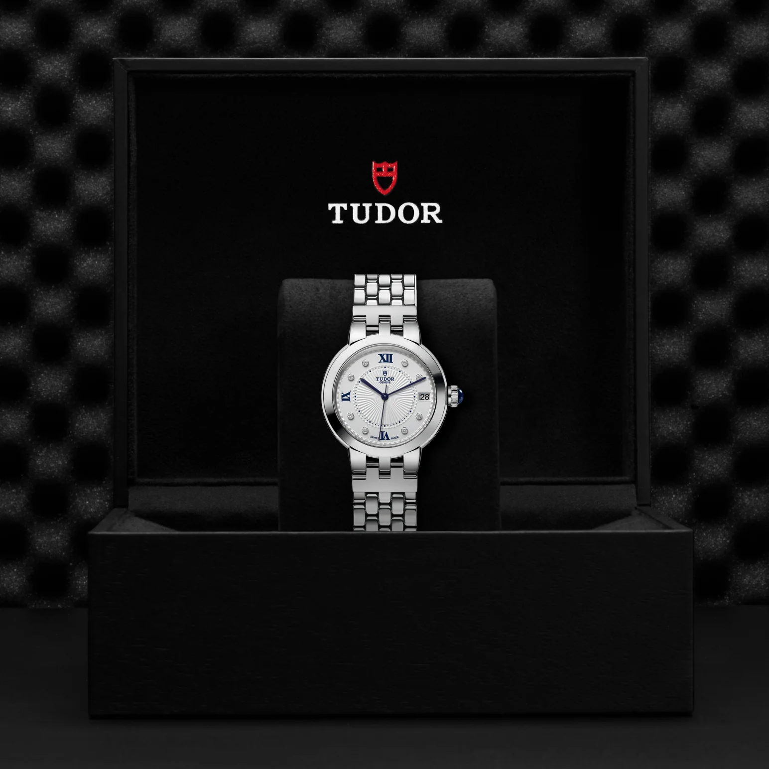 TUDOR Clair de Rose 34mm Automatic Watch - Image 4