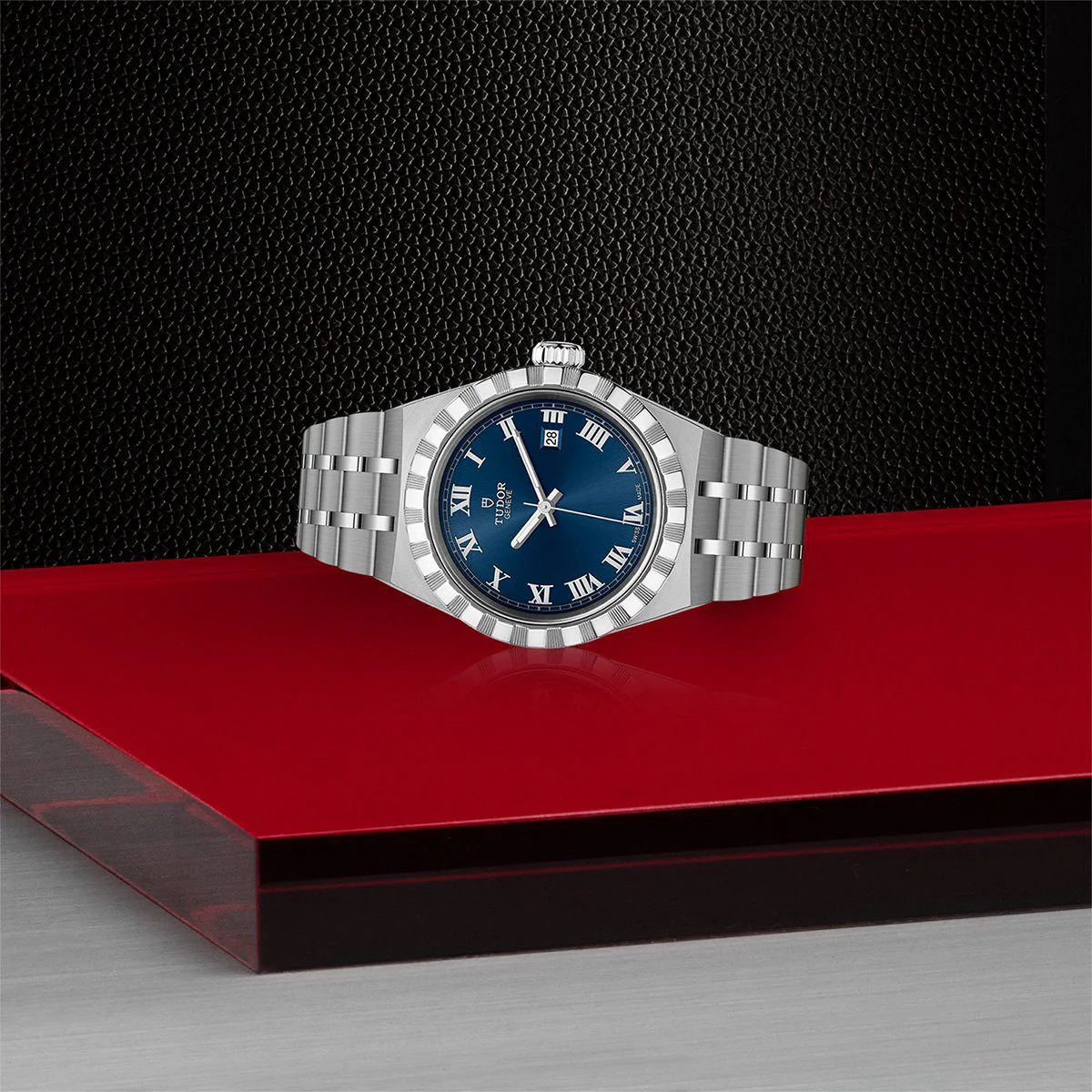 TUDOR Royal Automatic 28mm Watch - Image 3