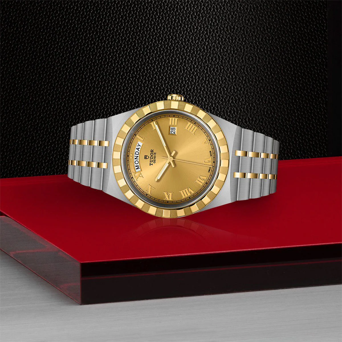 TUDOR Royal Automatic 41mm Watch - Image 4